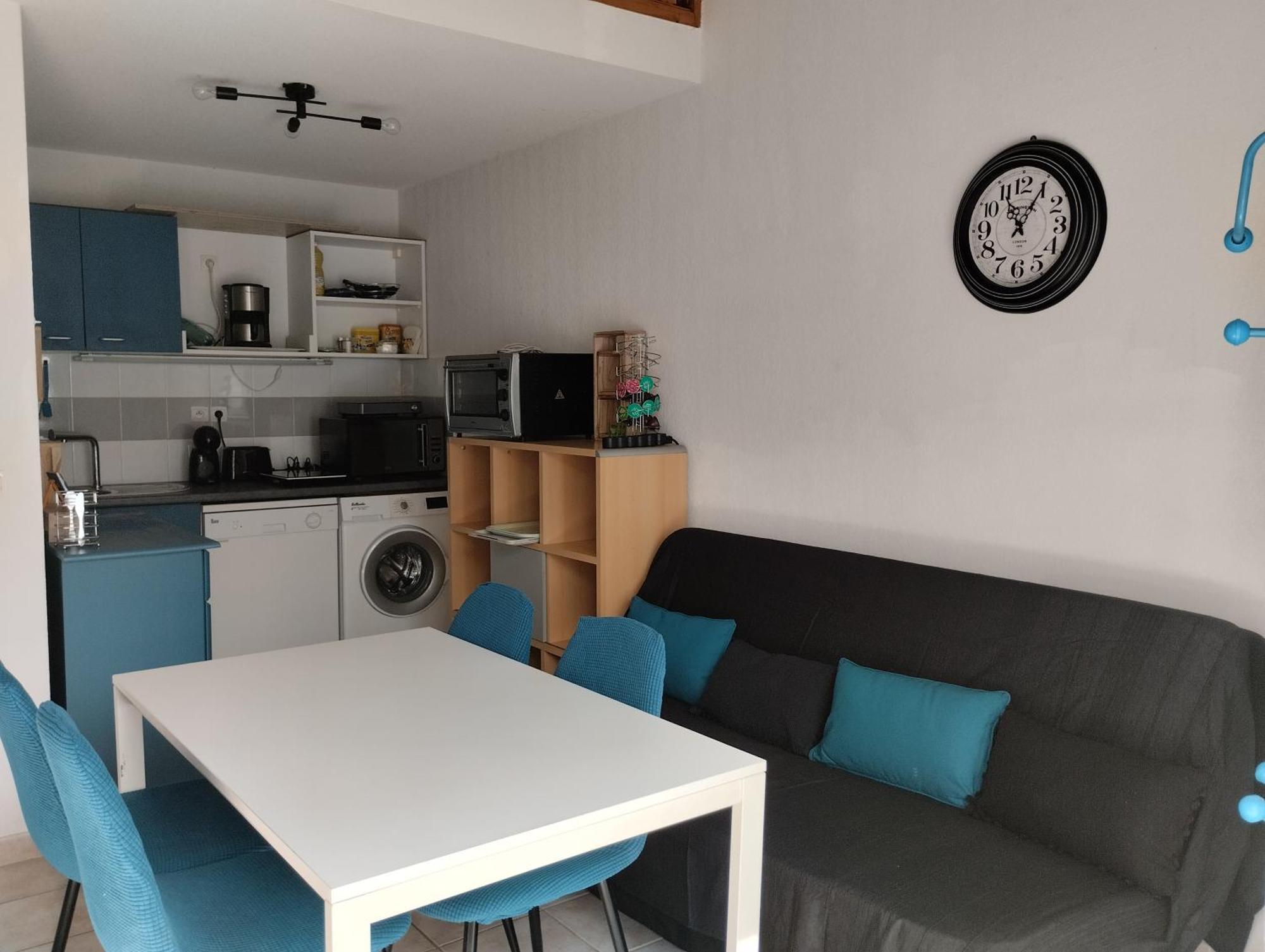 La Maison Bleue Калвисон Екстериор снимка